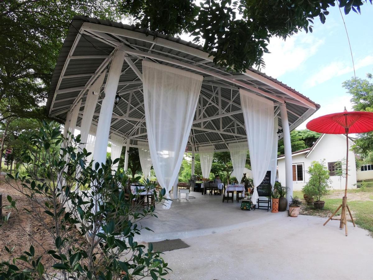Naracha Resort Mueang Kao Zewnętrze zdjęcie