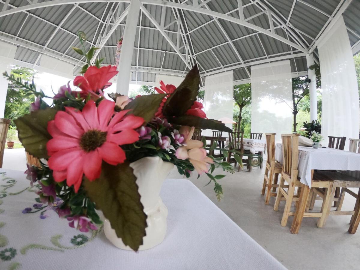 Naracha Resort Mueang Kao Zewnętrze zdjęcie